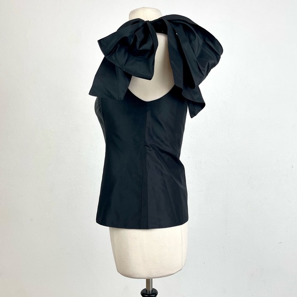 RAFAEL CENNAMO 100% Silk One Shoulder Blk top SZ 6. Couture, High Fashion Item. - Picture 9 of 13